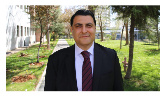 CHP’li Şehitkamil Belediye Başkanı Umut Yılmaz partisinden istifa etti