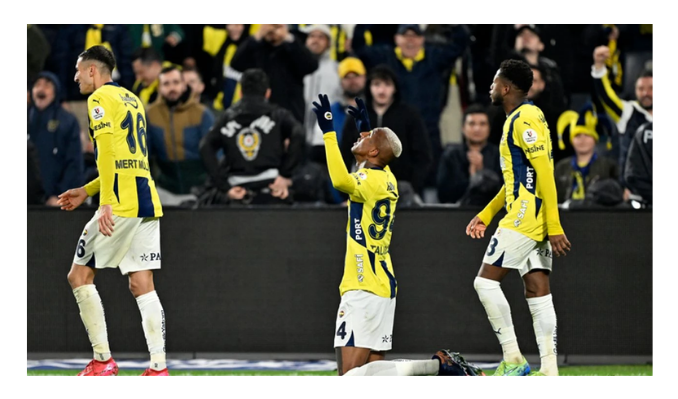 Fenerbahçe Trabzonspor’u farklı yendi