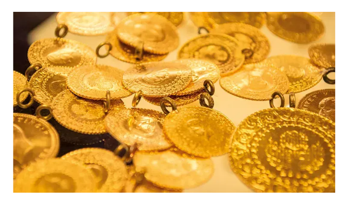 Altın rekor tazeledi