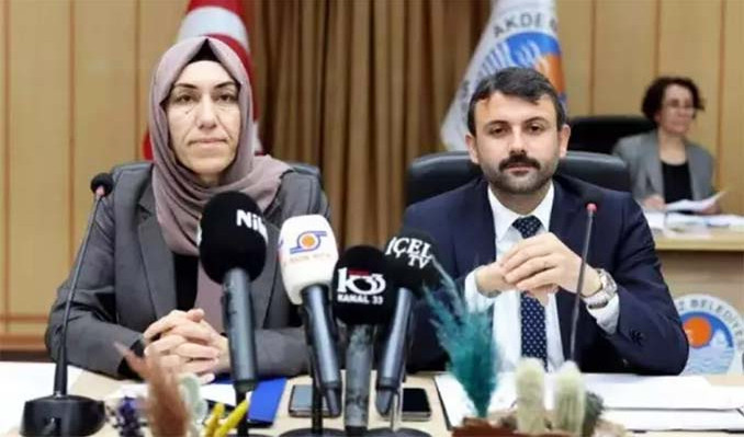 Akdeniz Belediye Başkanı tutuklandı, kayyum atandı