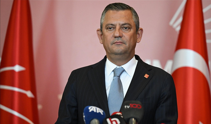 DEM Parti heyeti Özgür Özel ile görüşecek