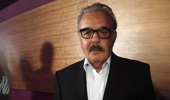 Ferdi Tayfur’un cenaze töreninde cami değişti