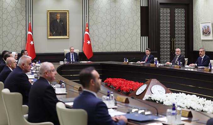 Kabine yoğun gündemle toplanacak