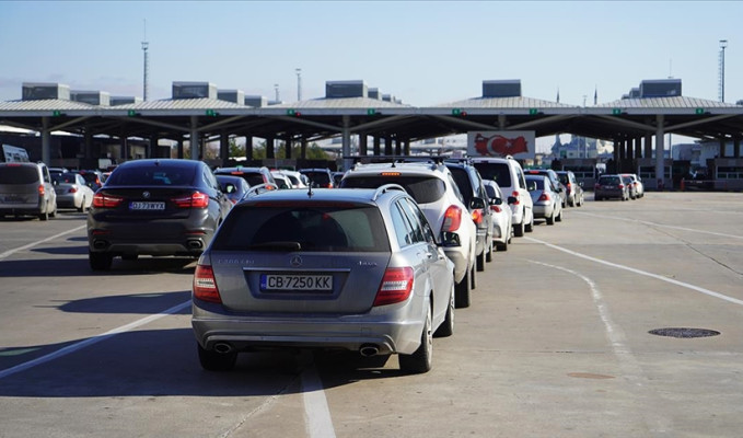 Sınır kapılarında yurt dışı çıkış harcı ödemesinde yeni dönem