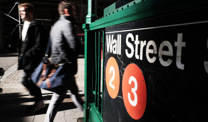 Wall Street Fed beklentilerini revize etti
