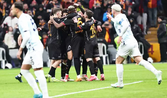 Adana Demirspor sahadan çekildi!