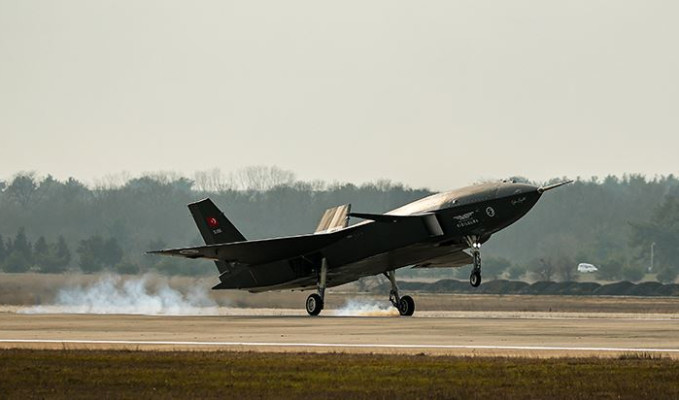 Bayraktar KIZILELMA’nın yeni uçuş testleri başarılı