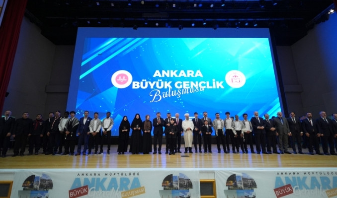 Cevdet Yılmaz’dan üniversite öğrencilerine: Yarı zamanlı iş fırsatı