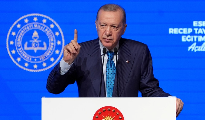 Erdoğan: Şiddetle mücadelede tavizsiz politika izliyoruz
