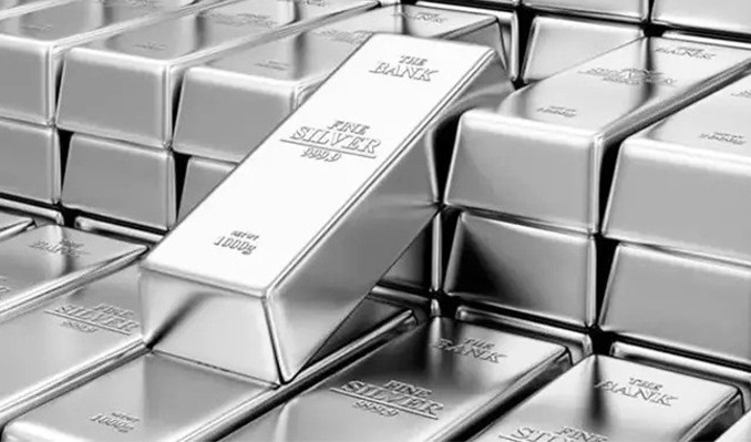 Gümüş 3 ayın zirvesinde