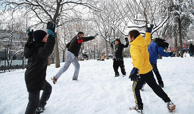 İstanbul’da okullar yarın tatil edildi