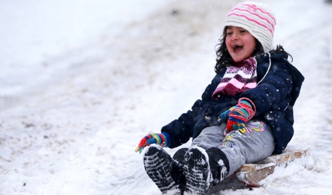 Kar nedeniyle 4 ilde okullar tatil