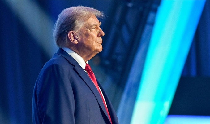 Trump şimdi de Ukrayna’ya göz dikti: “O madenleri istiyoruz”