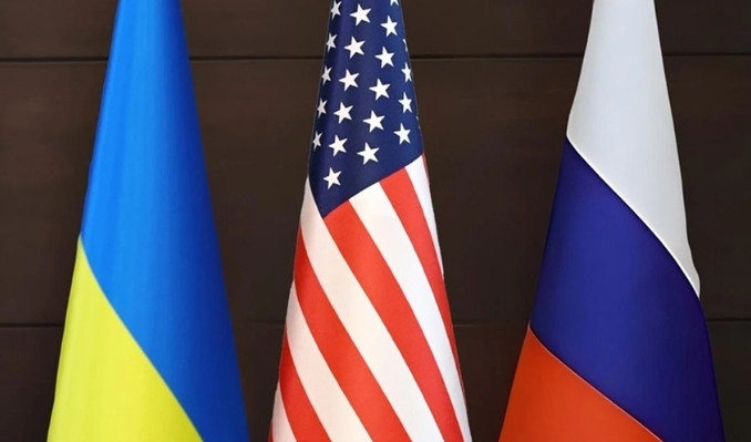 Trump tarih verdi: Savaşın tarafları bir araya geliyor