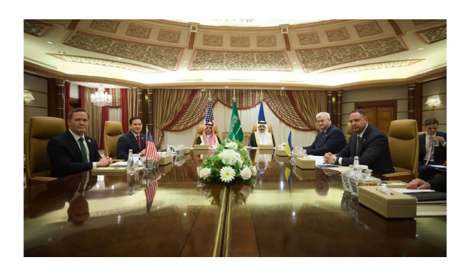 Ukrayna ateşkesi kabul etti, gözler Rusya’ya çevrildi!