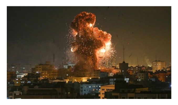 İsrail’den Humus’a hava saldırısı