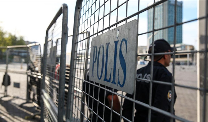 Ankara ve İzmir’de eylem yasağı uzatıldı