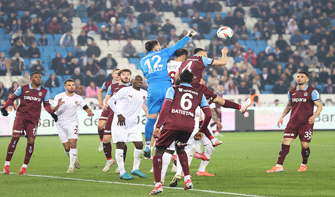Atakaş Hatayspor, Trabzonspor’u mağlup etti