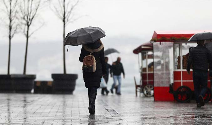 Bahar bitti, kış geri döndü! Soğuk hava ve fırtına kapıda