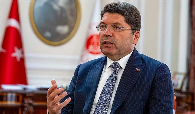 Bakan Tunç: Adli soruşturmayı siyasi gibi göstermek yanlış