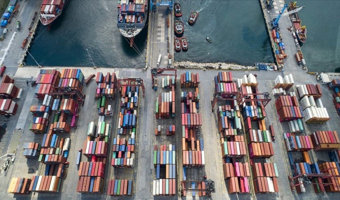 Dış ticaret açığı şubatta yıllık yüzde 14.8 arttı