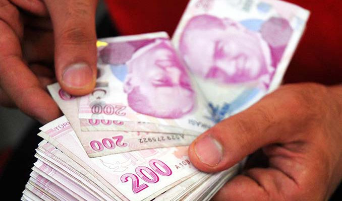 Emekli bayram ikramiyesi TBMM’de kabul edildi