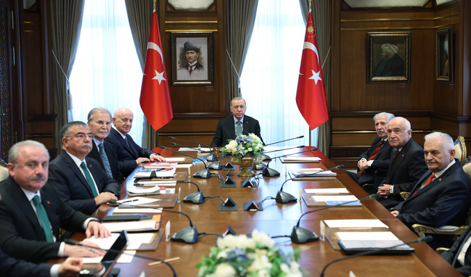 Erdoğan başkanlığındaki YİK toplandı