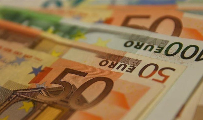 Euro, dolara meydan okuyor! 5 ayın zirvesinde