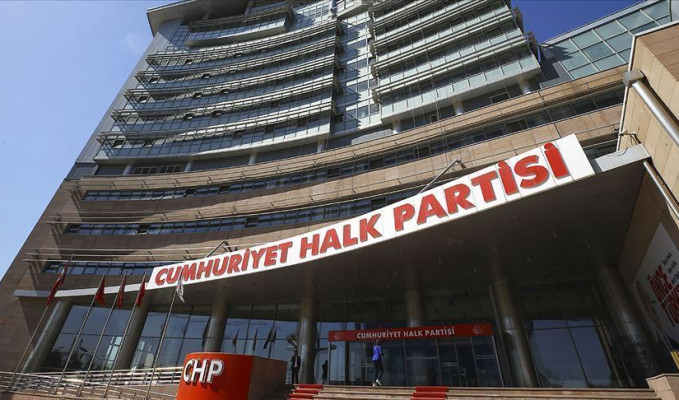 İstanbul Valiliği CHP’nin ön seçim toplantısını yasakladı iddiası