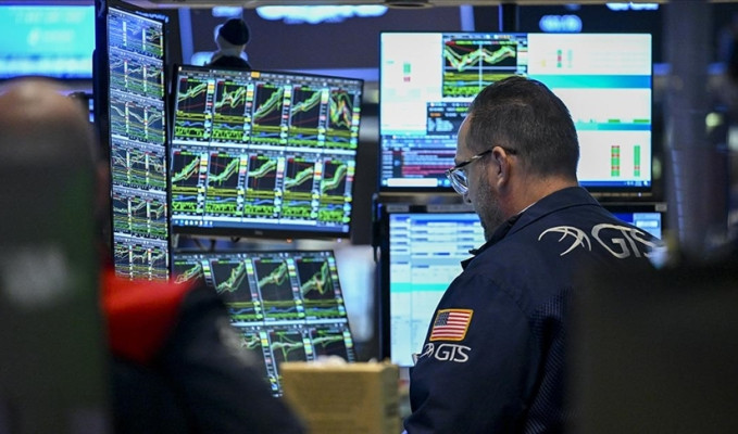 New York borsası, Fed Başkanı Powell’ın açıklamalarının ardından yükselişle kapandı