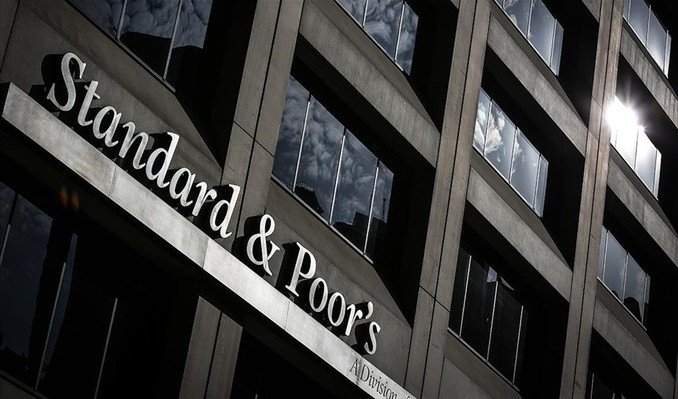 S&P’den Fransa’ya kötü haber- Kredi notu görünümünü negatife çevirdi