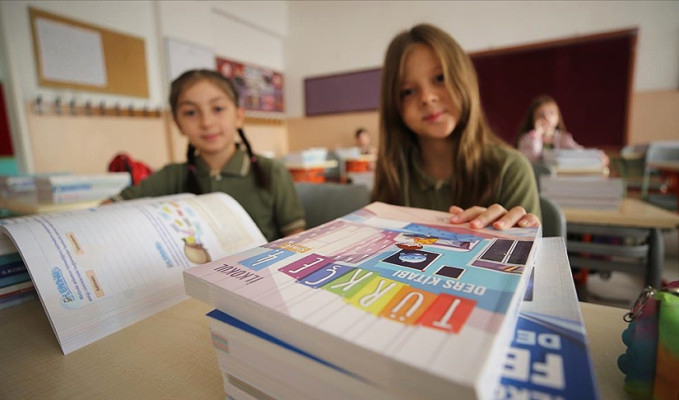 Ara tatil bitti, ders başladı