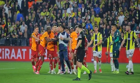 Barış Alper ve Kerem Demirbay’ın cezası belli oldu