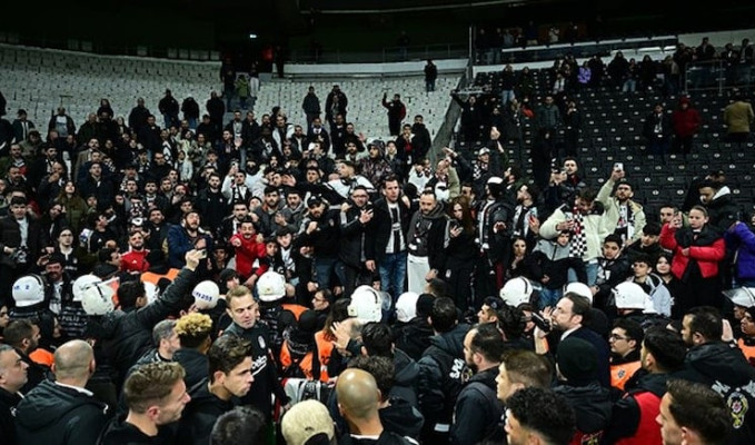 Beşiktaş taraftarından tepki: Ne zaman şampiyonluk diye bağırsak kursağımızda kalıyor