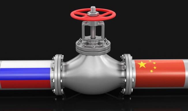 Çin’e petrol satışında Rusya’yı zorlayan iki rakip