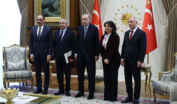 DMM’den ‘DEM Parti heyeti 13 talepte bulundu’ iddiasına yalanlama