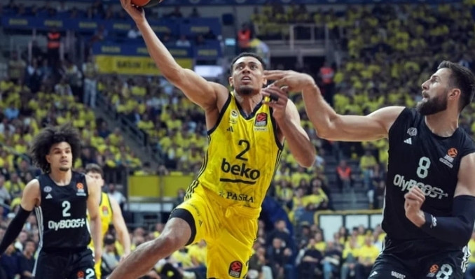 Fenerbahçe Beko, Euroleague play-off etabına galibiyetle başladı