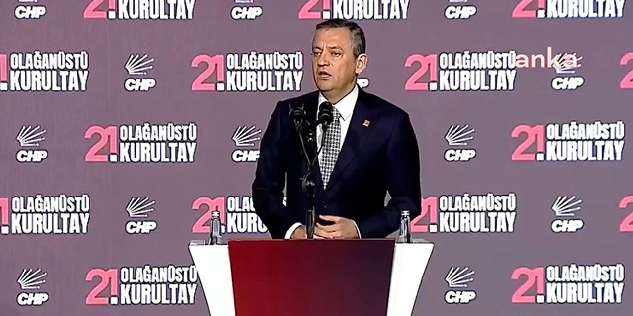 Özgür Özel’in kurultay konuşması: Partimizi birinci yapan millet AKP’yi 22 yıl sonra ikinci partiye düşürdü