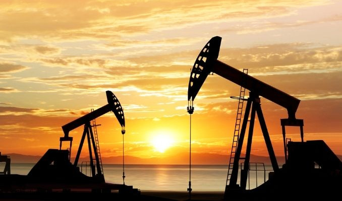 Petrol ve dolardaki düşüş Türk ekonomisini nasıl etkiler?