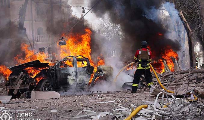 Rusya, Ukrayna’yı füzeyle vurdu! 31 ölü