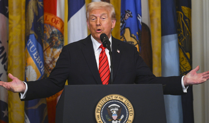 Trump’tan Çin’in misillemesine yanıt: Paniğe kapıldılar