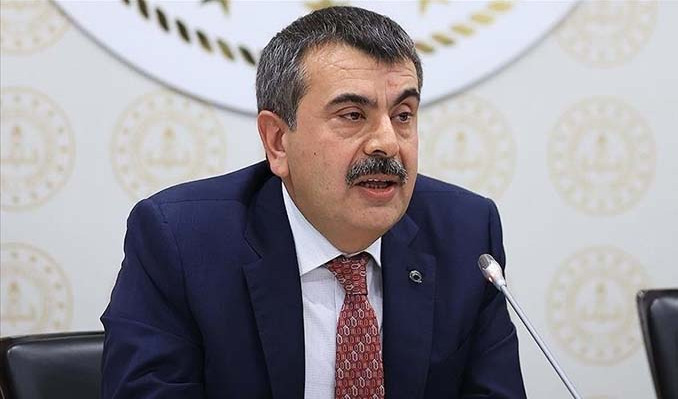 Yusuf Tekin: İstanbul’da riskli bulunan 4 okul boşaltıldı