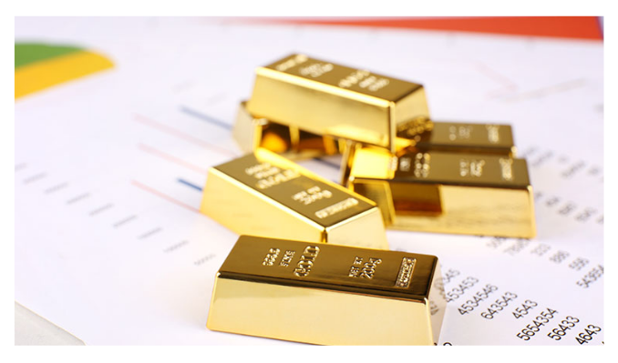 Altın yatırımcı için fırsat mı tehlike mi?