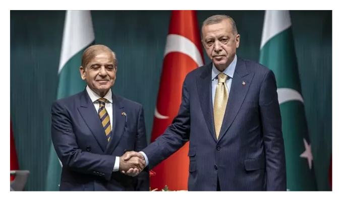 Cumhurbaşkanı Erdoğan, Pakistan Başbakanı ile görüştü