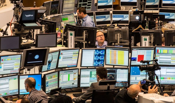 Avrupa borsaları kayıplarını geri alıyor