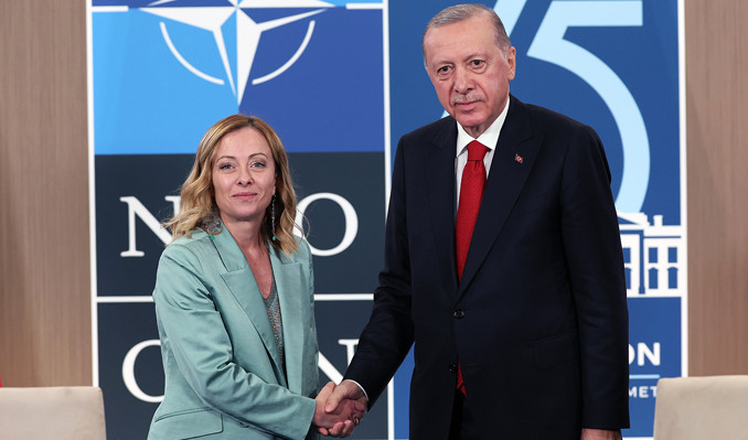 Cumhurbaşkanı Erdoğan, İtalya Başbakanı Meloni ile görüştü