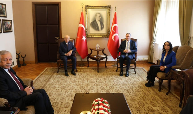 DEM Parti heyeti Bahçeli’yi ziyaret etti