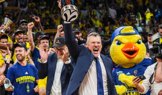 Fenerbahçe Beko’ya tebrik yağmuru