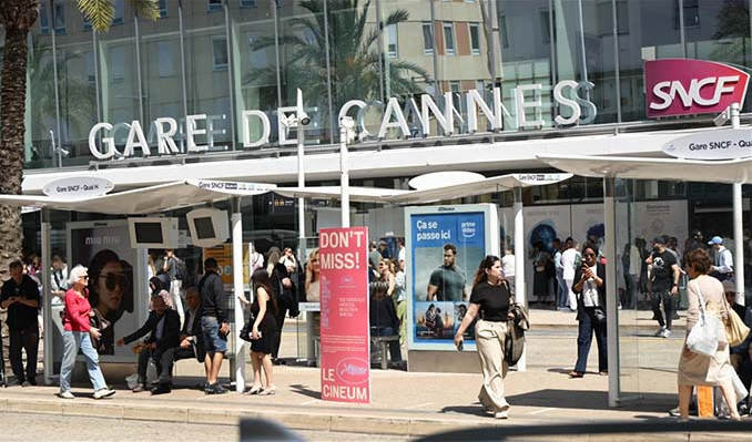 Fransa’da elektrik kesintisi: Cannes Film Festivali yarıda kaldı