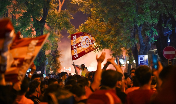 Galatasaray şampiyonluk sayısında Avrupa devleriyle yarışıyor